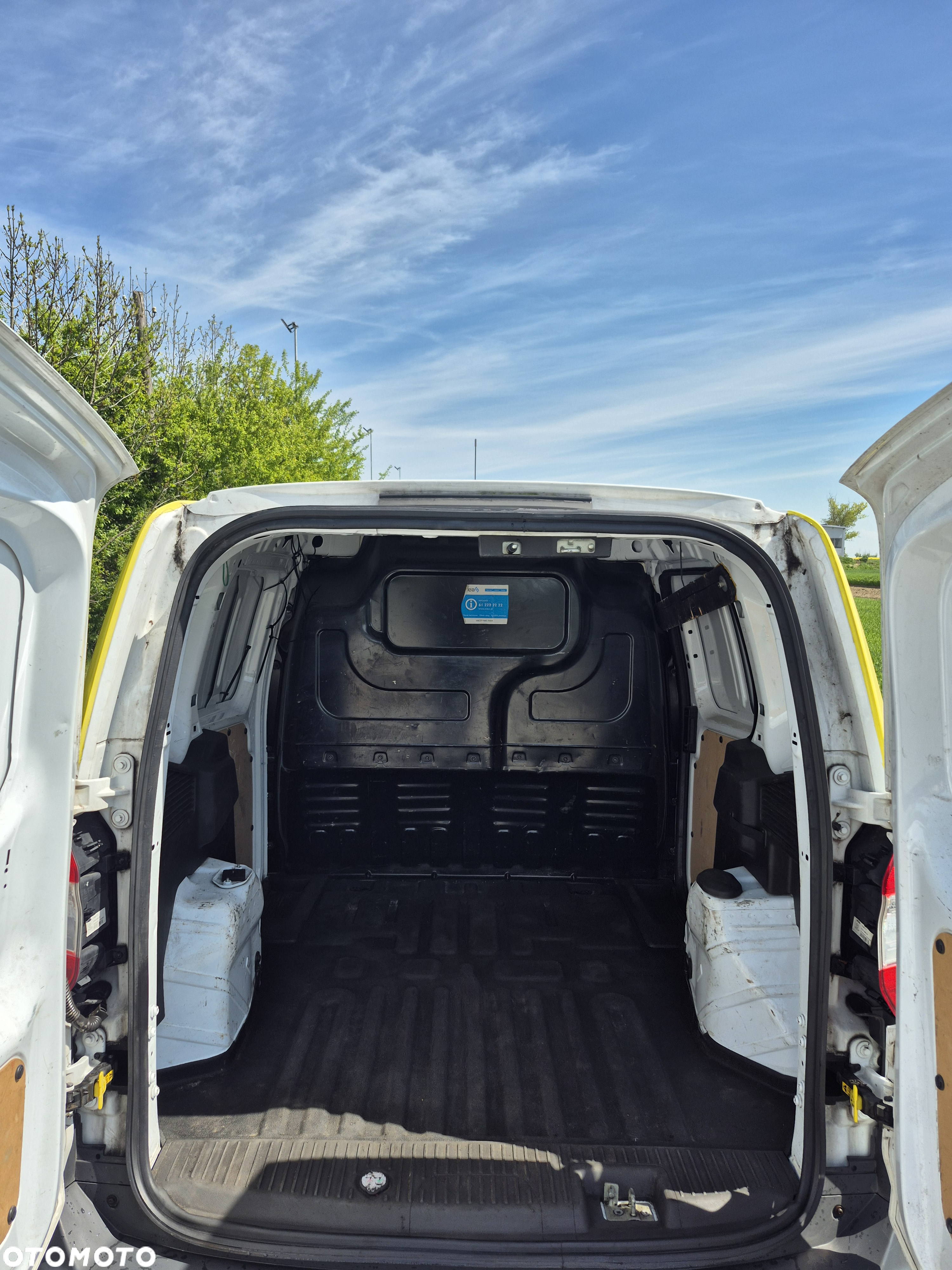 Ford Transit Courier 1.0 EcoBoost Ambiente - 5