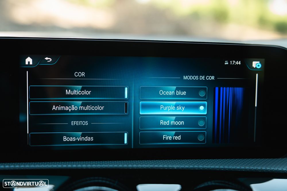 Mercedes-Benz A 250 e 8G-DCT AMG Line Advanced Plus - 32