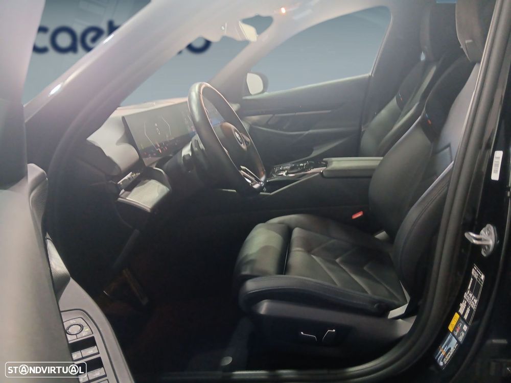 BMW 530 e Pack Desportivo M - 8