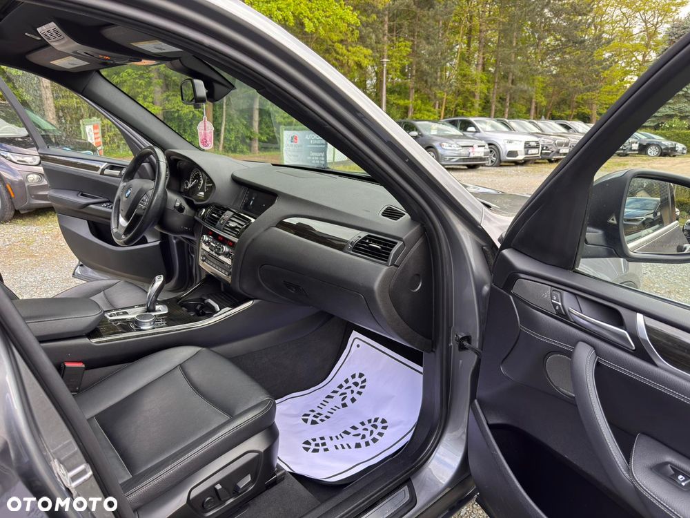 BMW X3 28i xDrive - 16