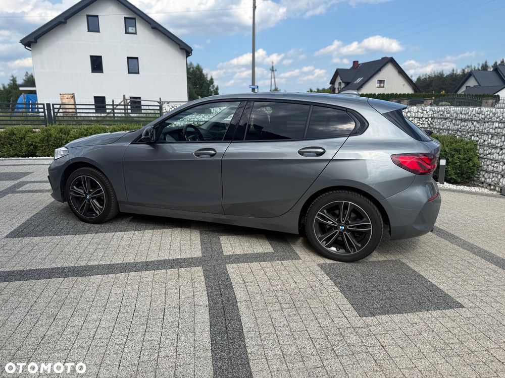 BMW Seria 1 116d Sport Line - 9