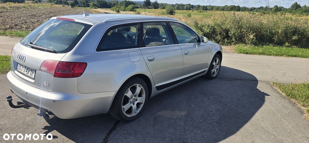 Audi A6 Avant - 4