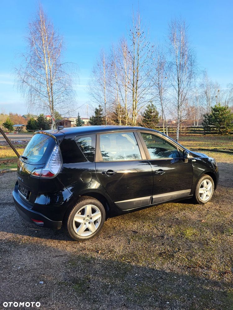 Renault Scenic 1.6 16V 110 TomTom Edition - 11