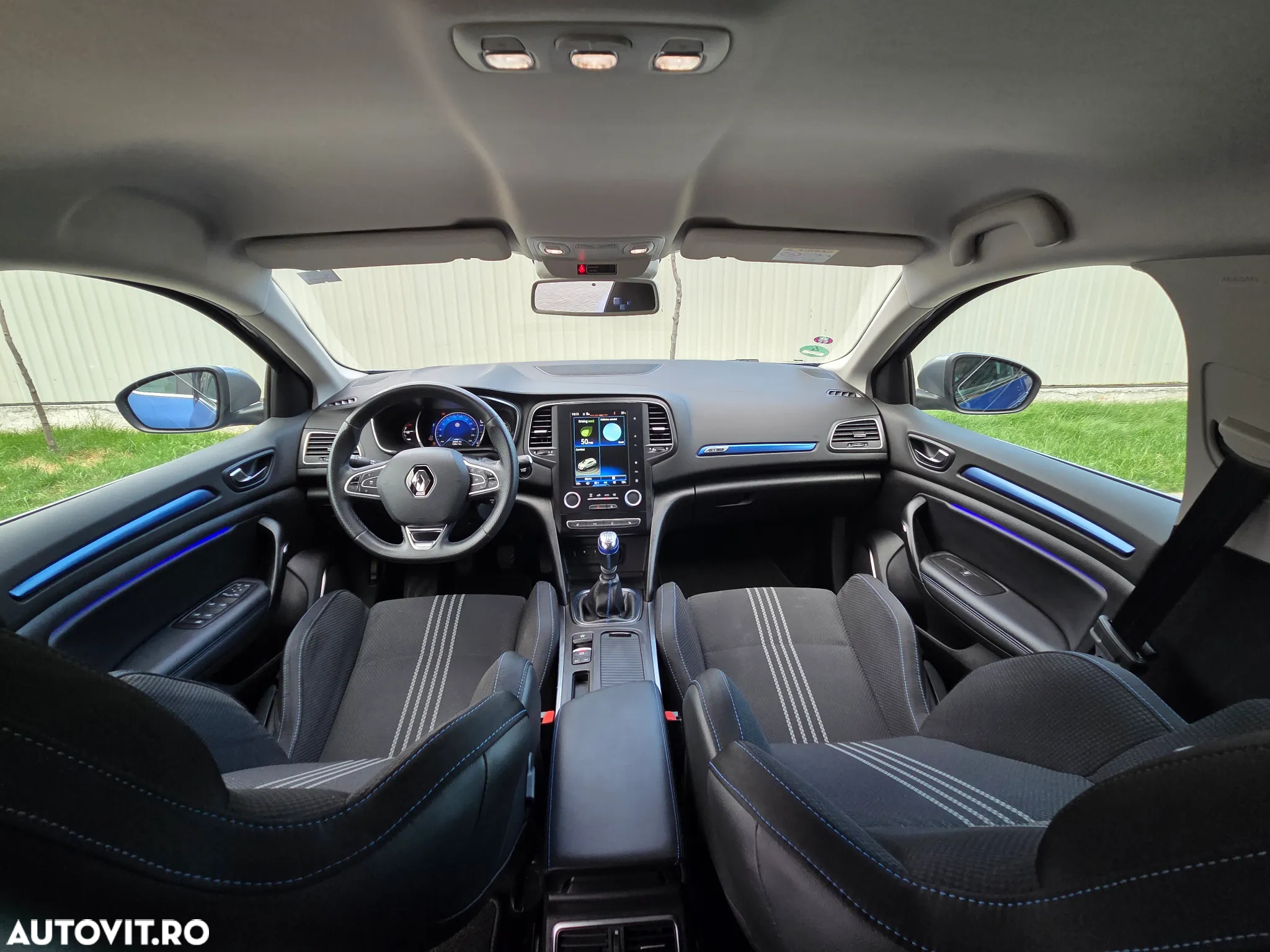 Renault Megane ENERGY TCe Zen - 16