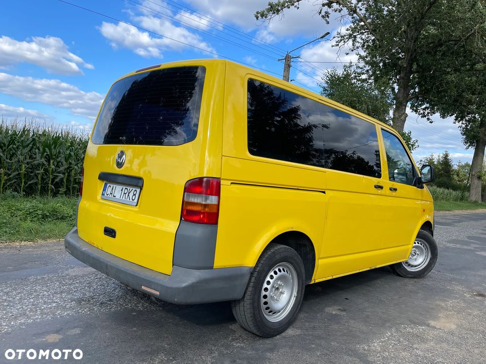 Volkswagen Transporter T5 2.5 TDI 131 KM Manual 6 Biegów 2X drzwi boczne przesuwne 2005 ROK - 5