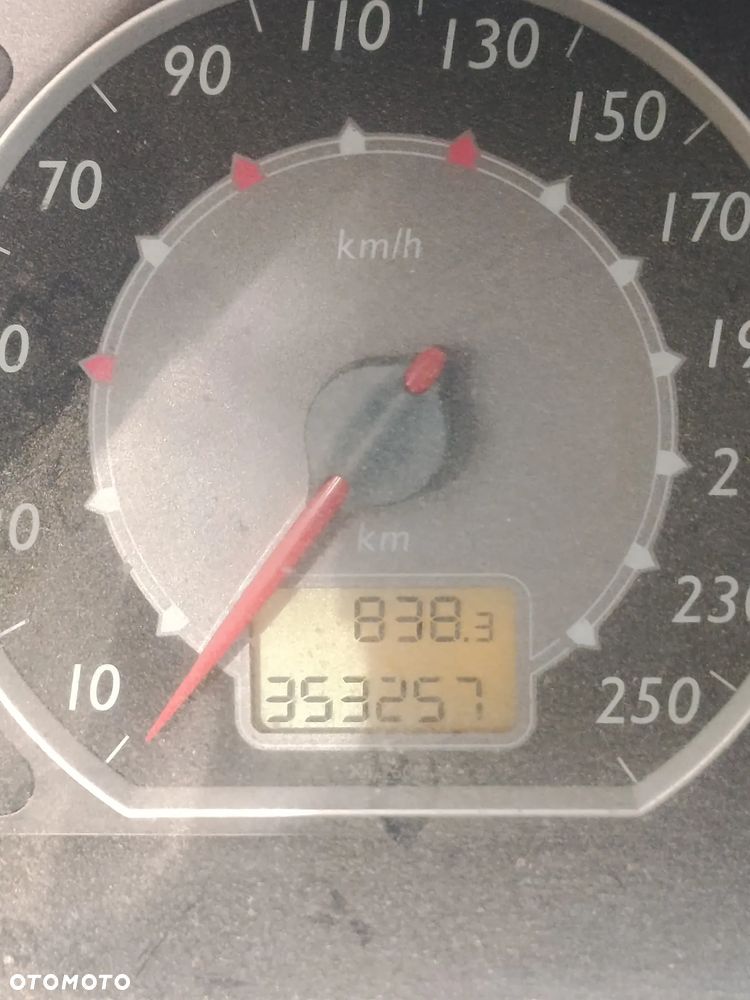 Citroën C5 HDi 110 Style - 5