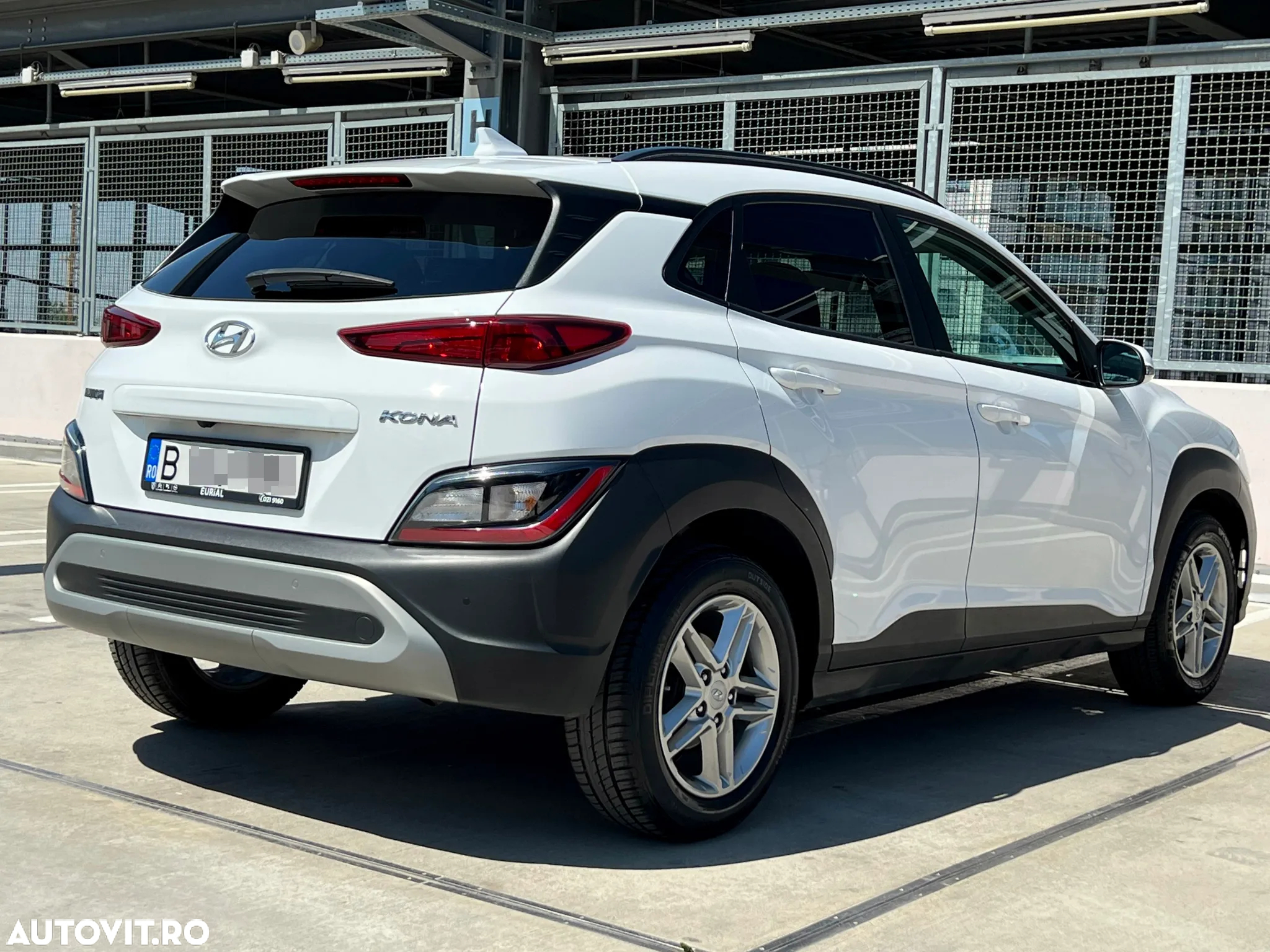 Hyundai KONA 1.0 T-GDI 120 CP 6MT 2WD Highway - 6
