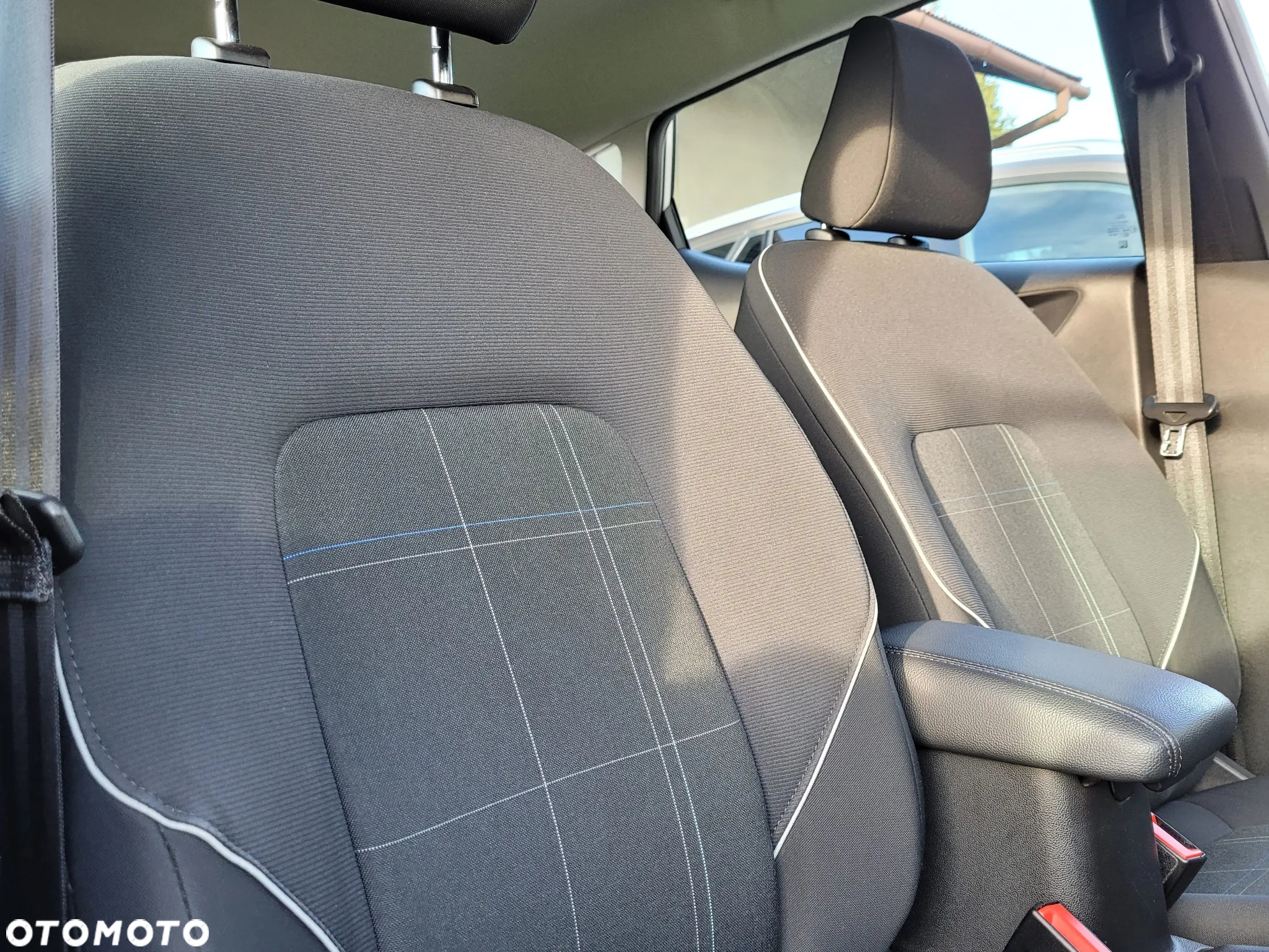 Ford Fiesta 1.0 EcoBoost GPF SYNC Edition ASS - 13