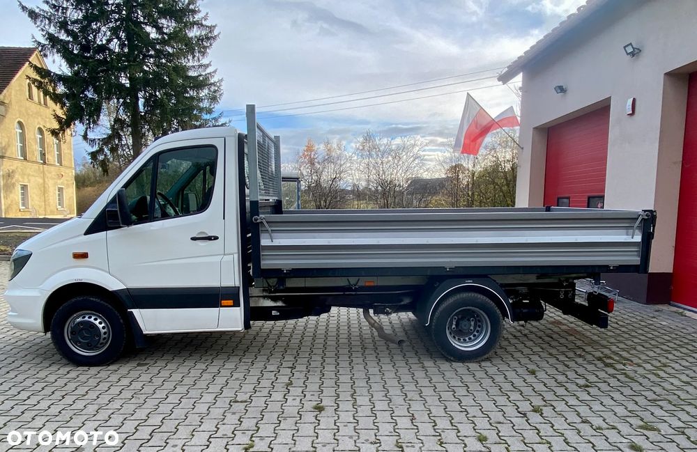 Mercedes-Benz Sprinter 516 Bluetec - 13