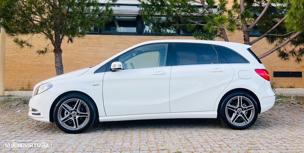 Mercedes-Benz B 180 CDI BlueEFFICIENCY Edition 1 - 2