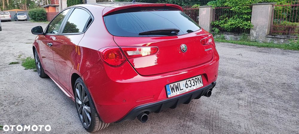 Alfa Romeo Giulietta 1750 TBi Veloce TCT - 4