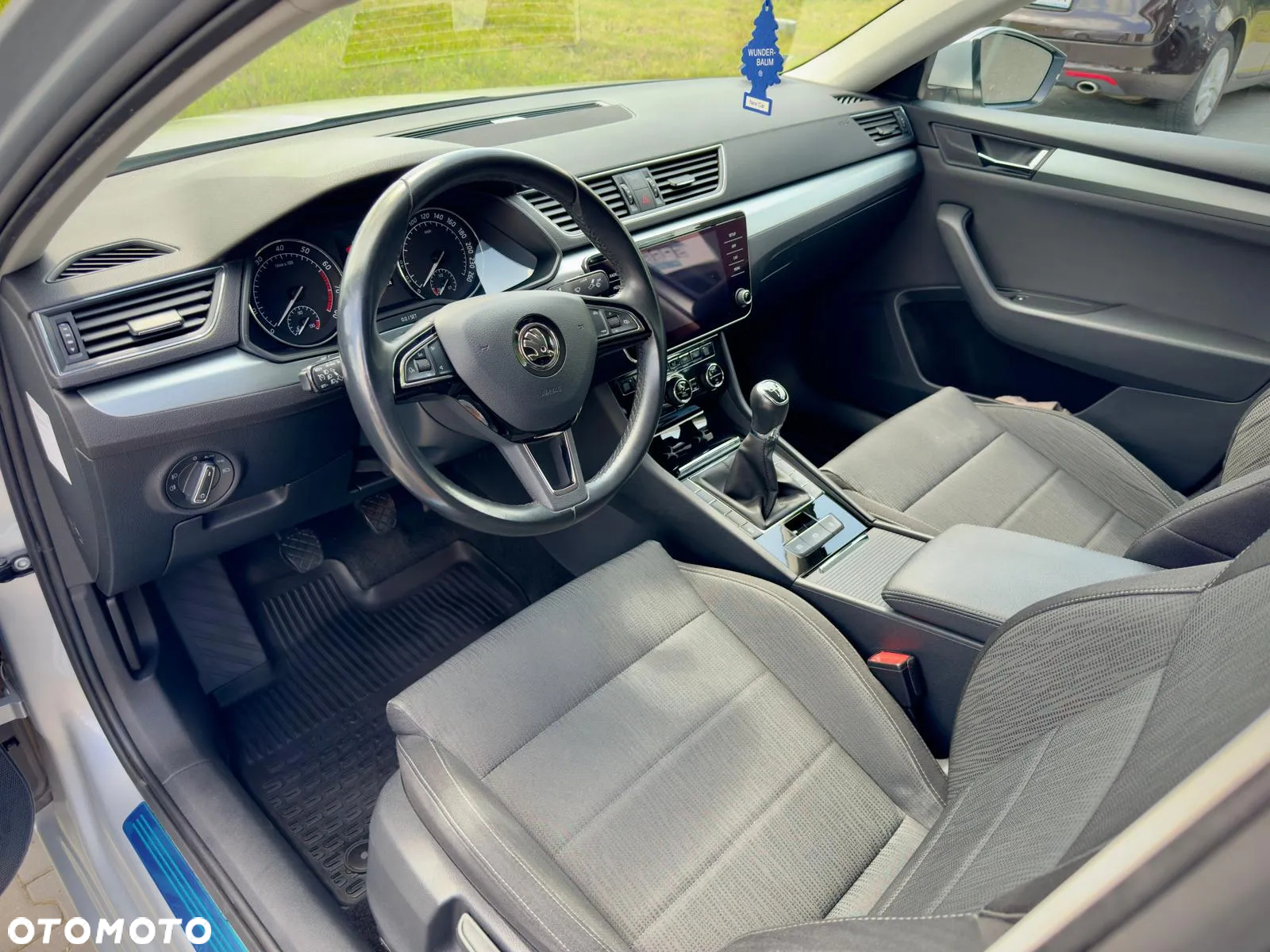 Skoda Superb 1.5 TSI ACT Ambition - 11
