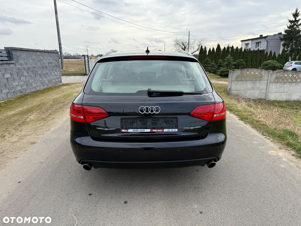 Audi A4 Avant 2.0 TFSI Attraction - 5
