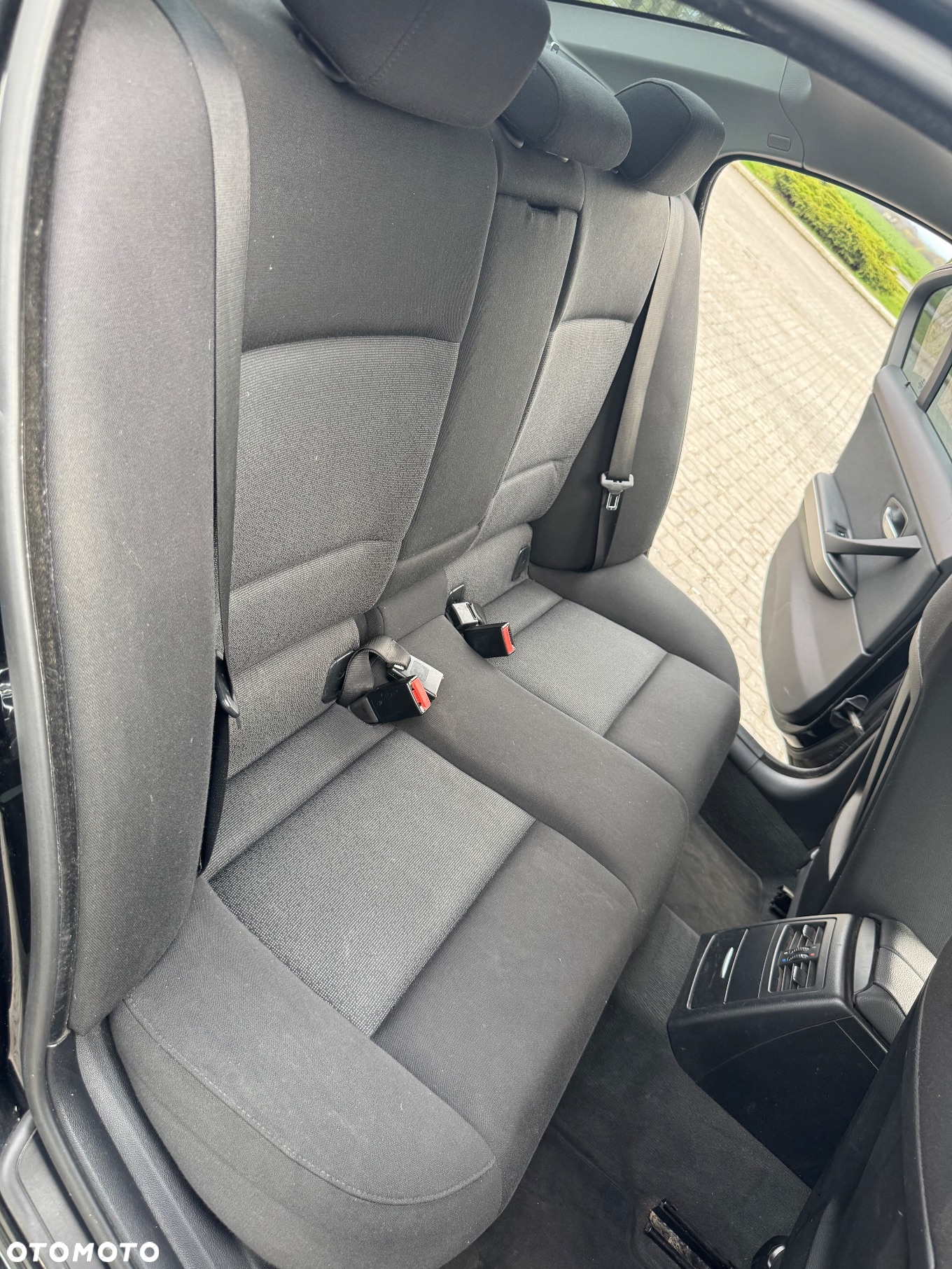 BMW Seria 3 320i - 9