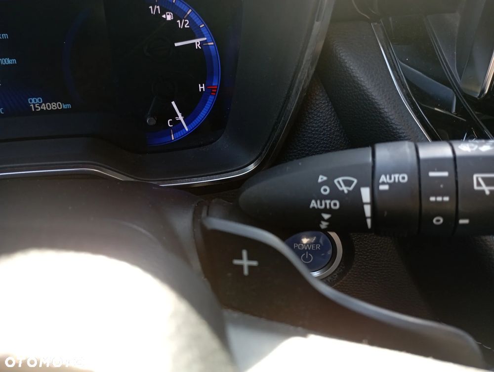 Toyota Corolla - 25