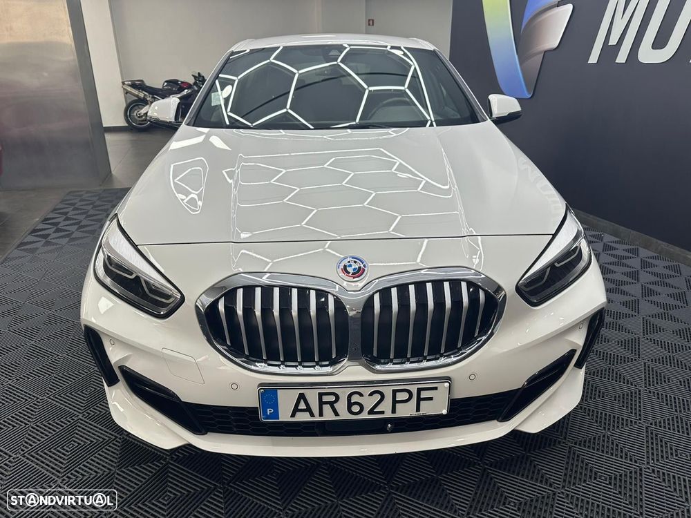 BMW 116 d Pack 50 anos M Auto - 6
