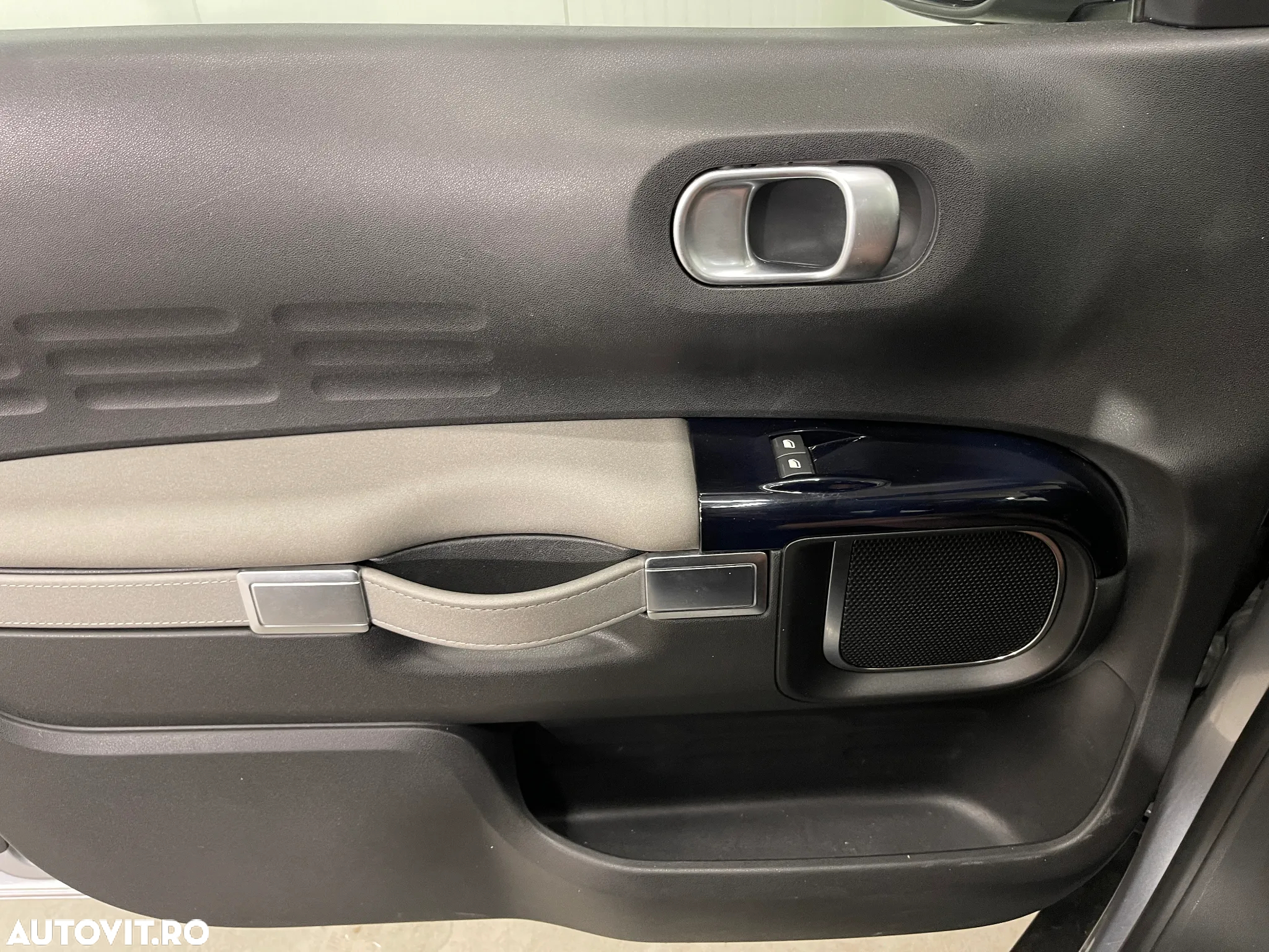 Citroën C4 Cactus 1.2 PureTech S&S BVM Feel - 22