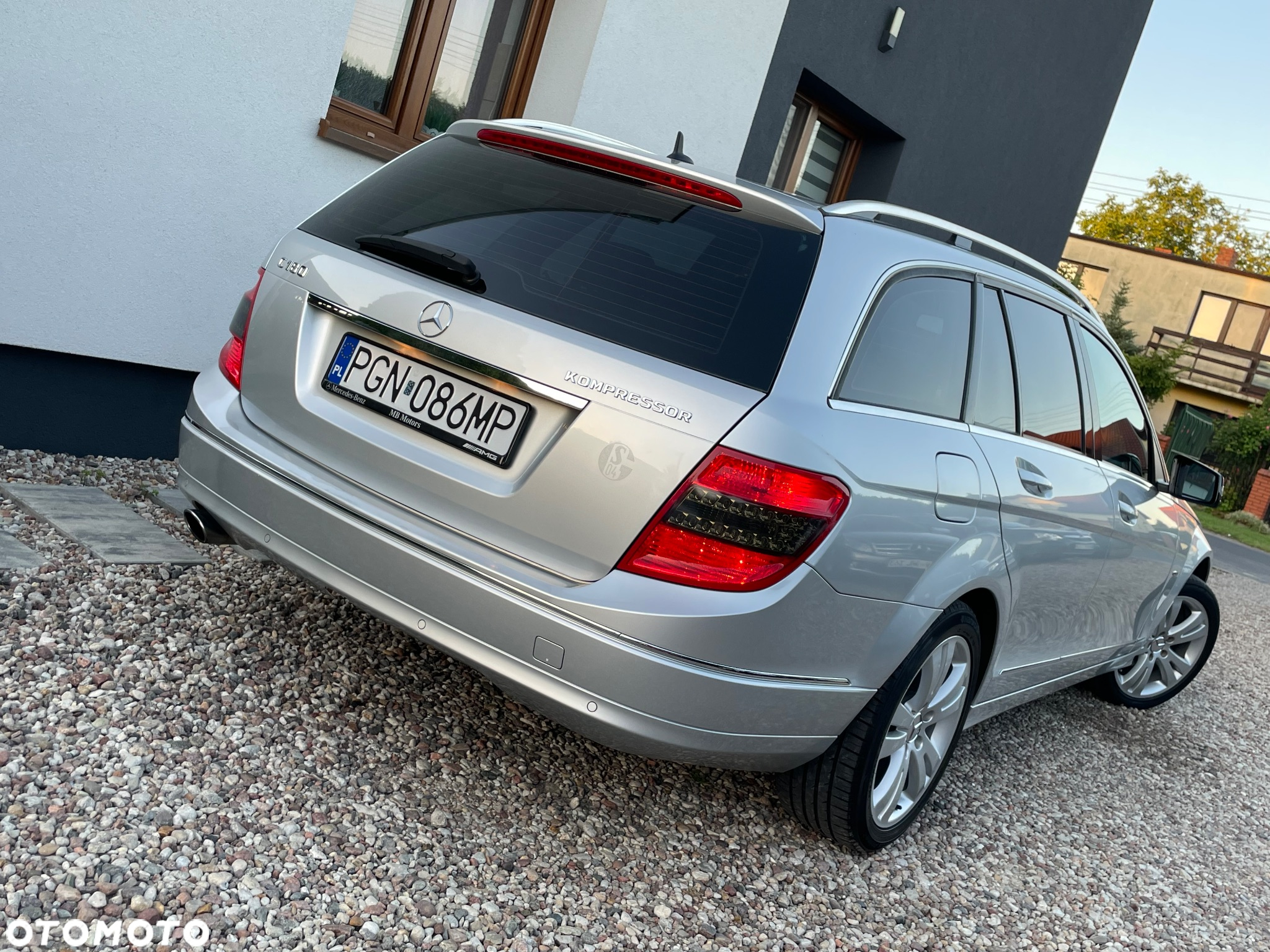 Mercedes-Benz Klasa C 180 T Kompressor Automatik BlueEFFICIENCY Avantgarde - 22