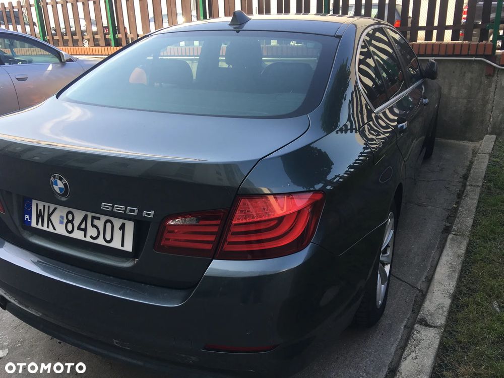 BMW Seria 5 520d - 9