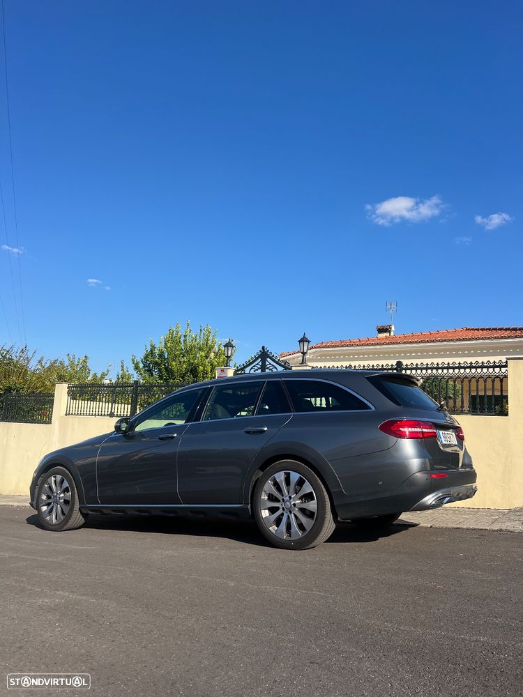 Mercedes-Benz E 220 d 4-Matic All Terrain Avantgarde + - 2