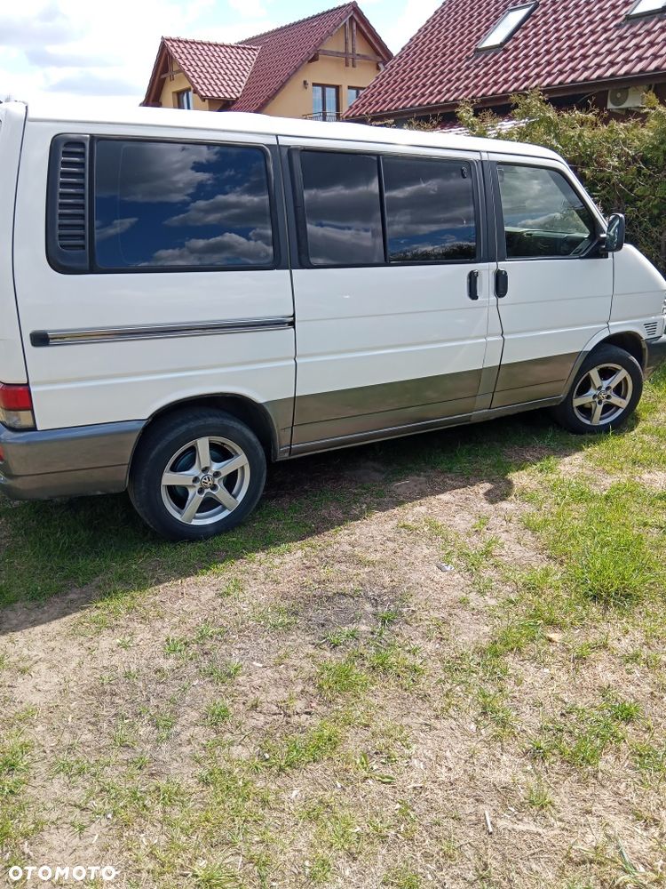 Volkswagen Multivan - 6