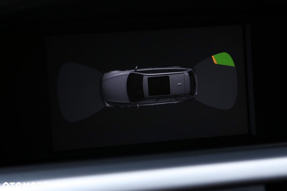 BMW Seria 3 320d - 16