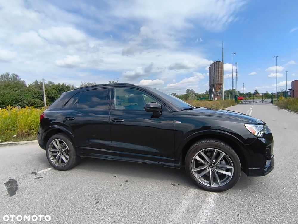 Audi Q3 - 17