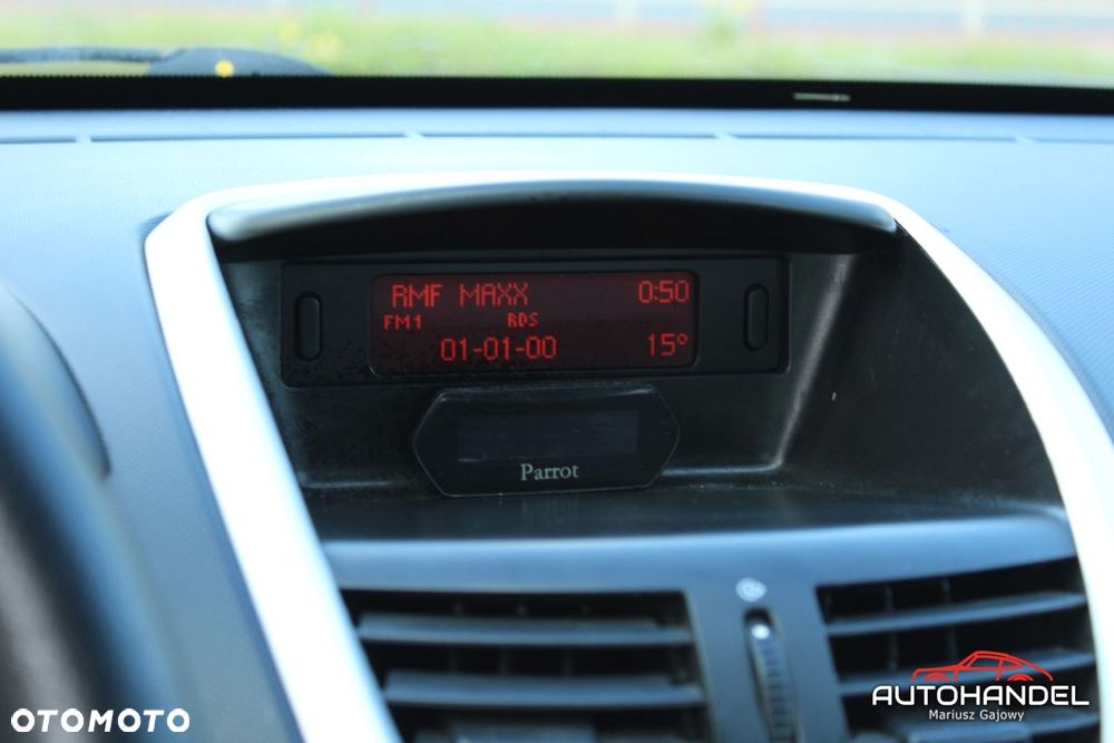 Peugeot 206 plus - 10