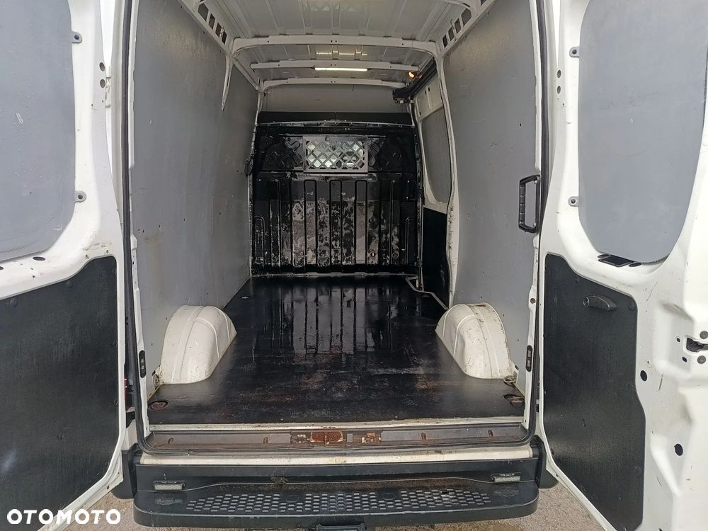 Iveco DAILY 35s13 L2H2 2.3 diesel 126kM, HAK(uciąg 3.5t) OPONY ZIMOWE BDB STAN, OGINALNY NISKI PRZEBIEG! Gotowy do pracy! - 5