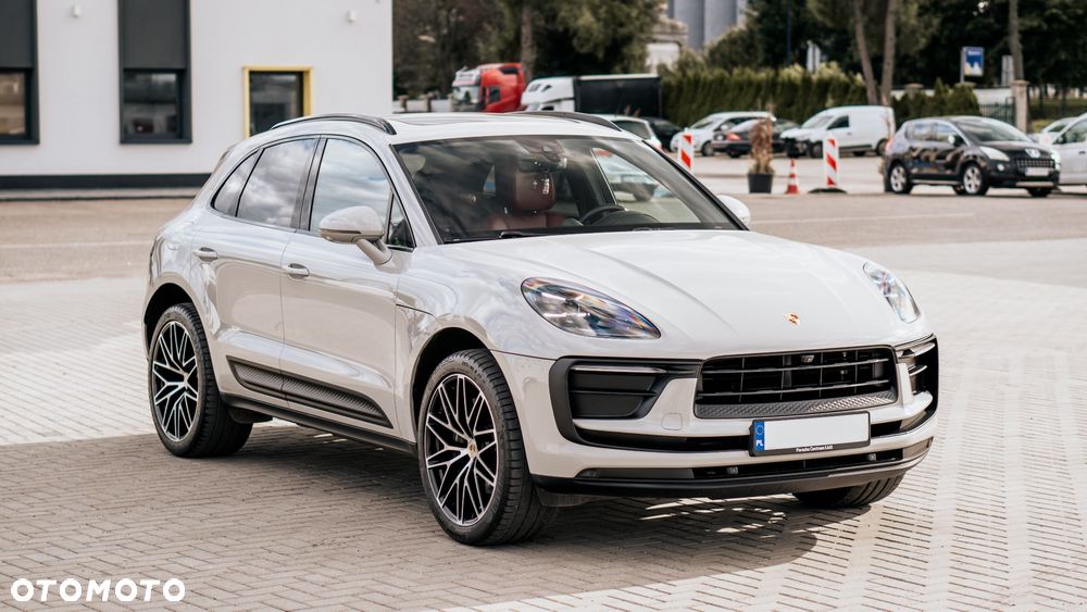 Porsche Macan Standard - 1