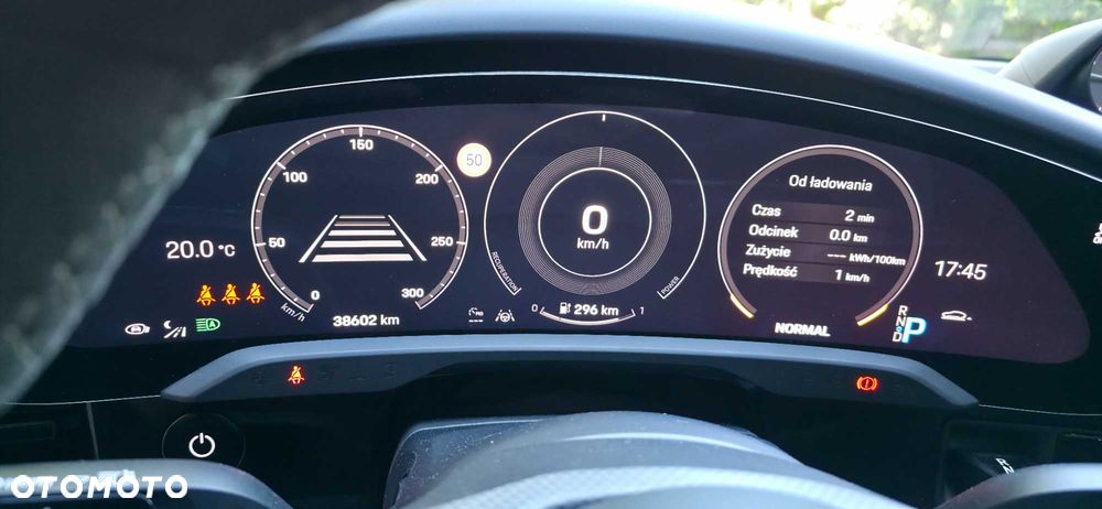 Porsche Taycan - 5