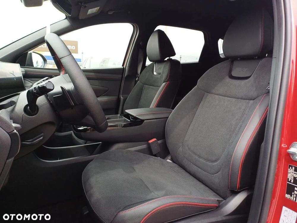 Hyundai Tucson 1.6 T-GDi HEV N-Line 4WD - 16