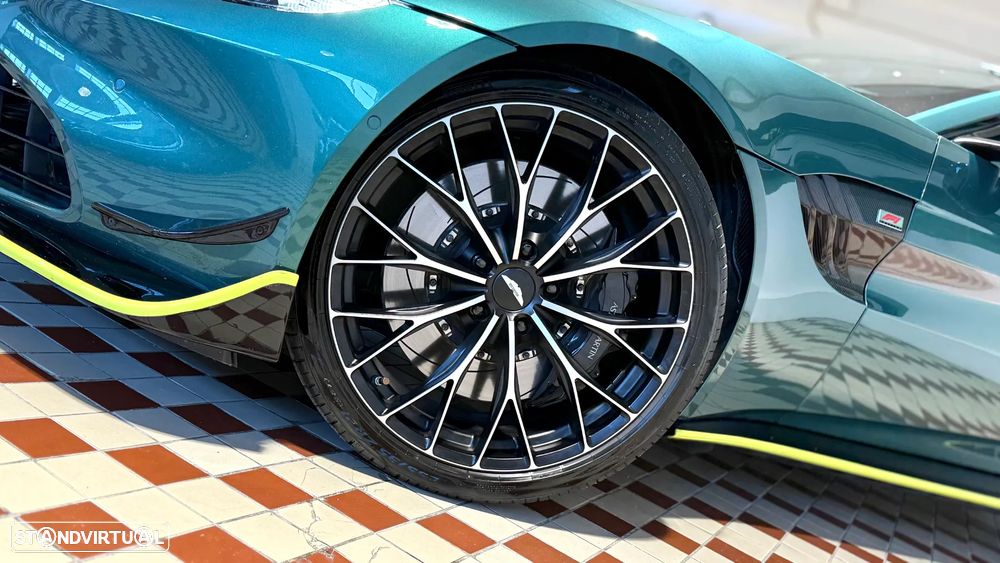 Aston Martin Vantage Coupe V8 F1 Edition - 16