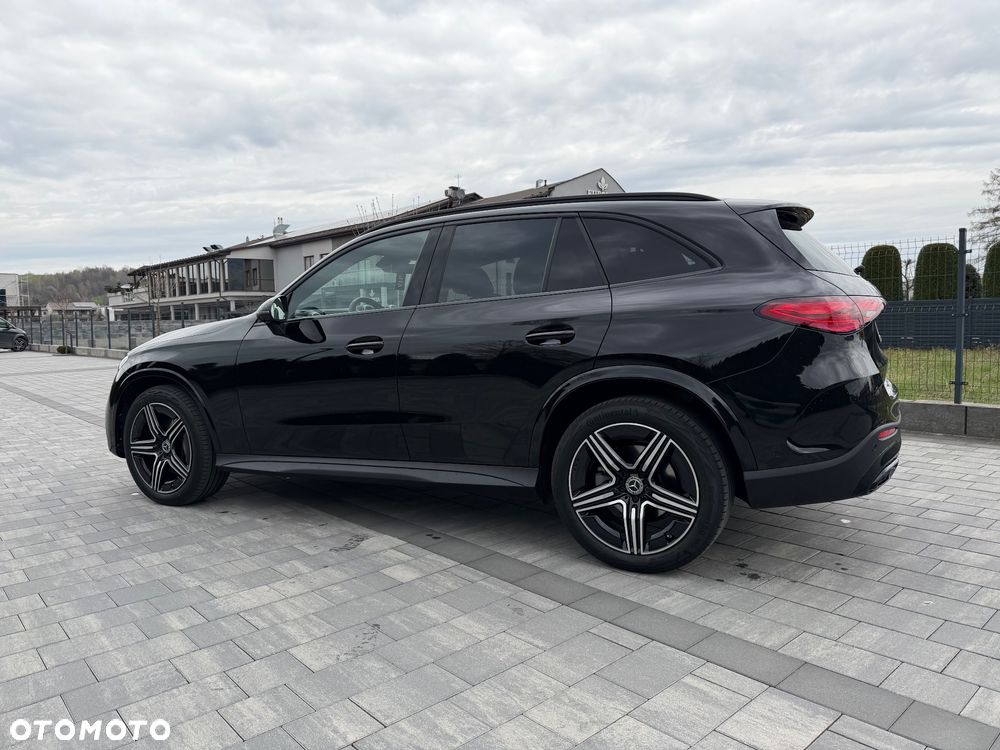 Mercedes-Benz GLC 300 mHEV 4-Matic AMG Line - 27
