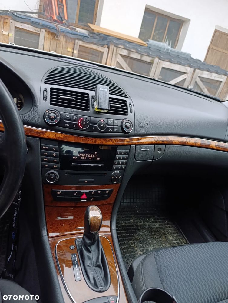 Mercedes-Benz Klasa E 220 CDI Automatik Elegance - 7