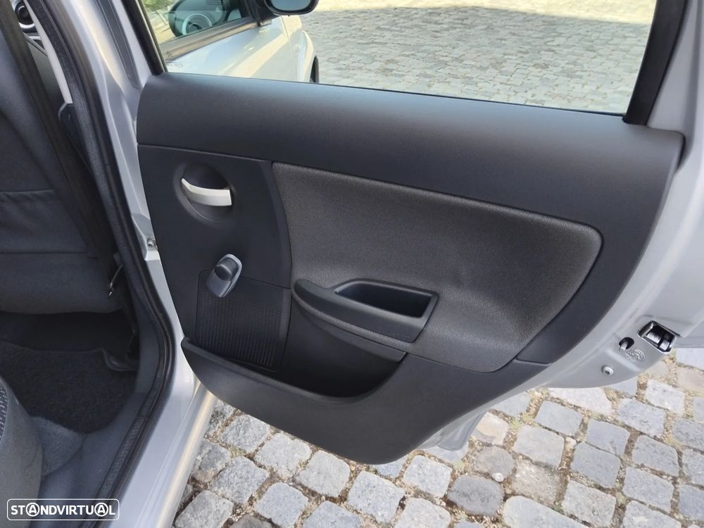 Citroën C3 1.4 HDi Airdream Exclusive - 16