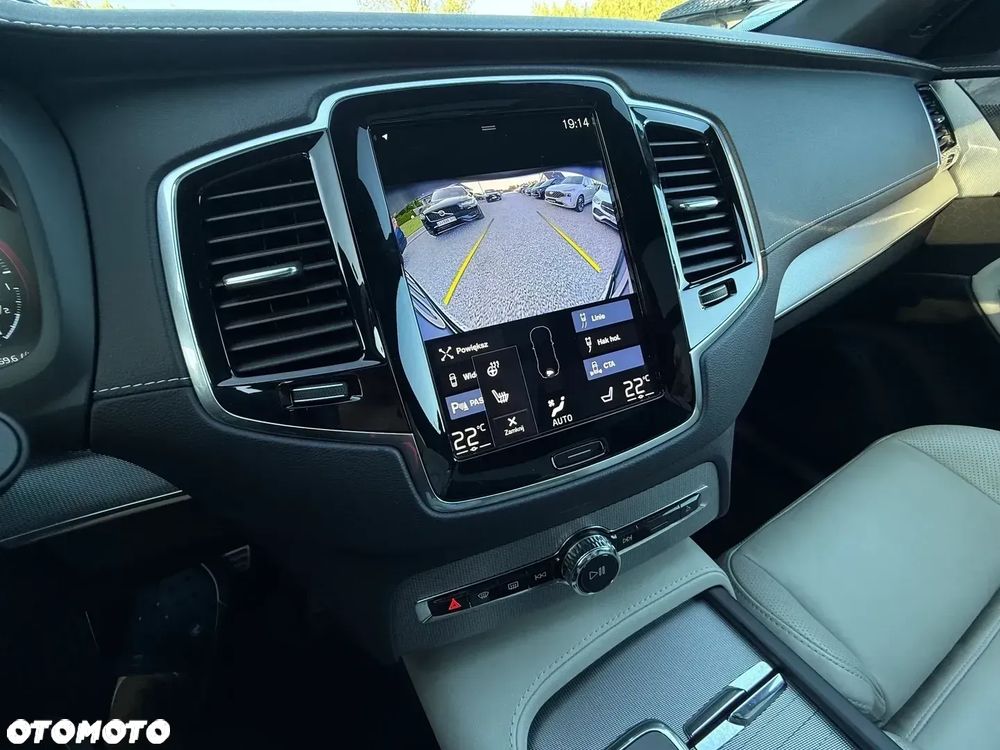 Volvo XC 90 T8 AWD Recharge Geartronic RDesign Edition - 37