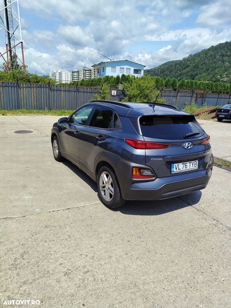 Hyundai KONA 1.0 T-GDI 2WD Highway - 2