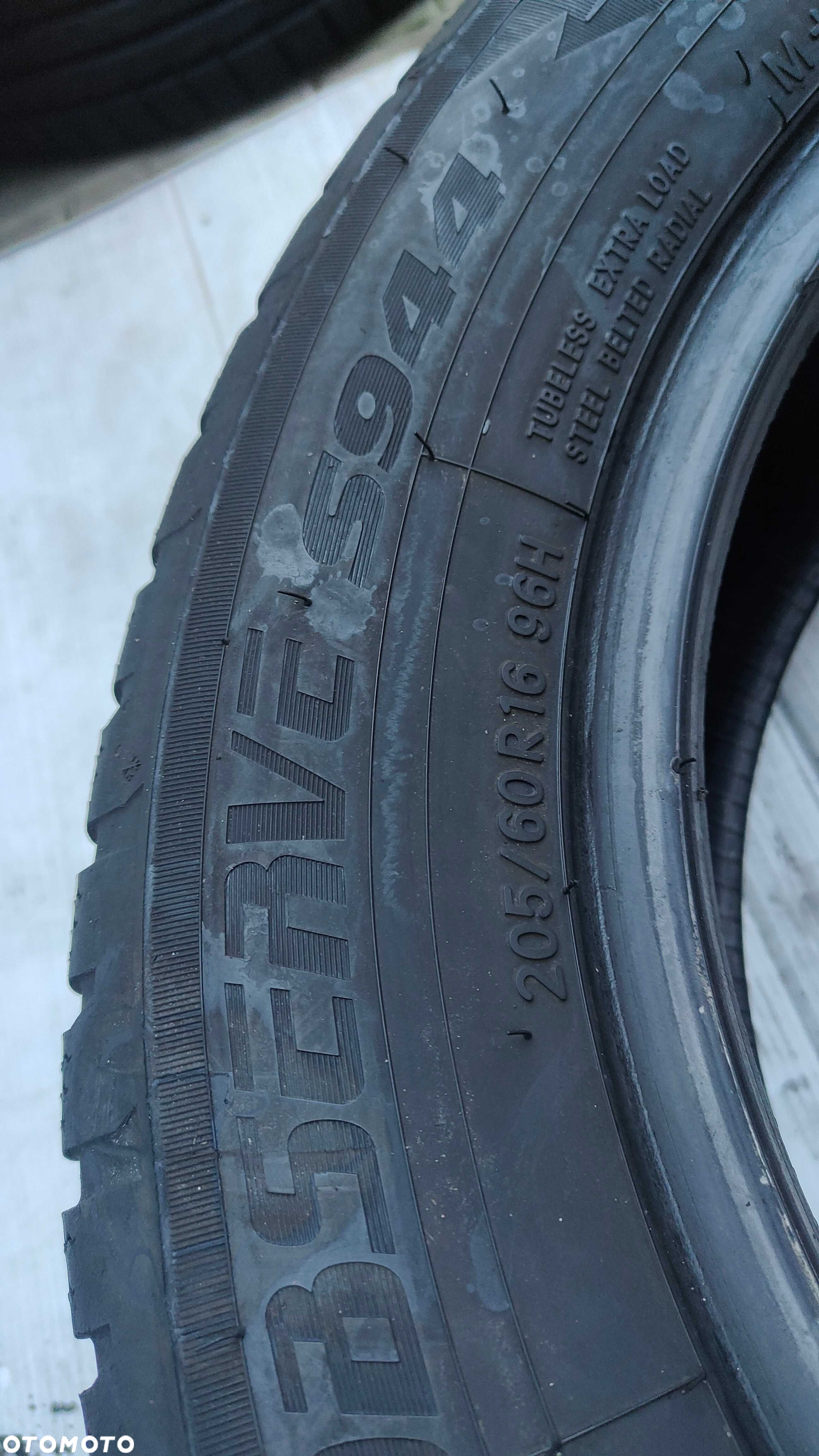 Opony Zimowe 205/60/16 Toyo 2szt 6mm 2020r - 4