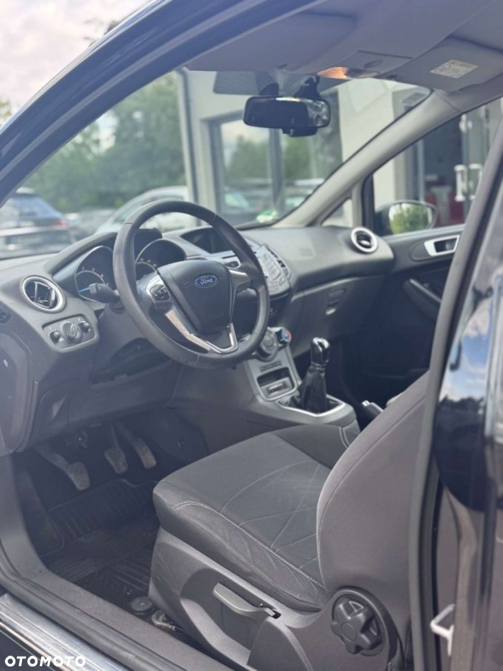 Ford Fiesta - 15