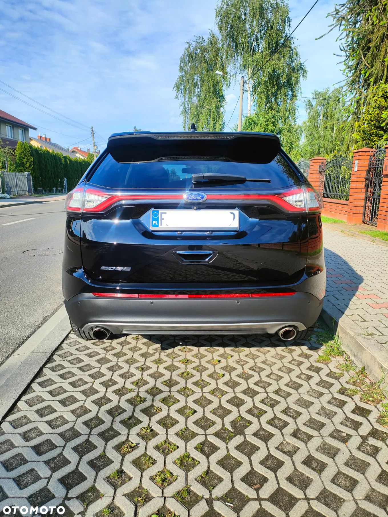 Ford Edge - 1