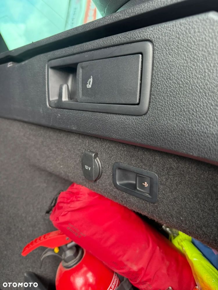 Volkswagen Passat Alltrack 2.0 TDI SCR DSG 4Motion - 6