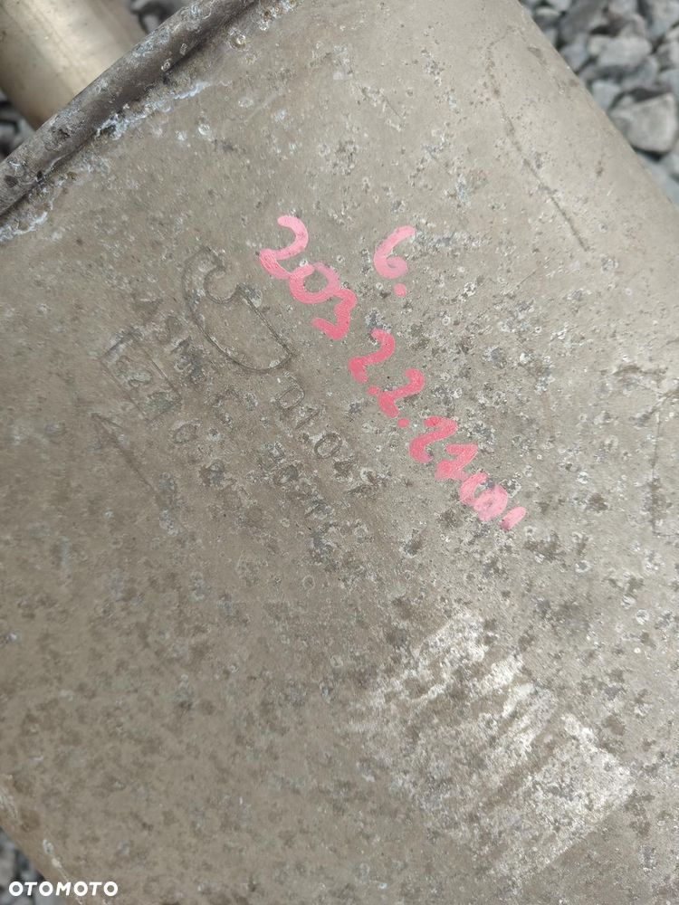 MERCEDES W203 C-klasa 2.2 CDI Tłumik Końcowy Wydech Bez Rdzy - 8