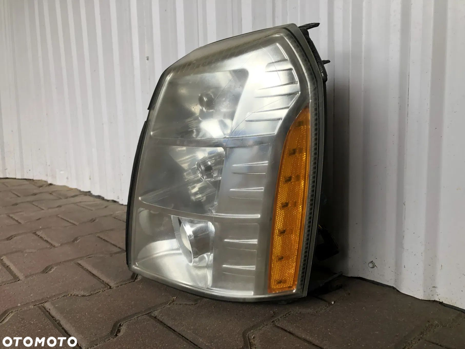 CADILLAC ESCALADE III 6,2 V8 REFLEKTOR LEWY LAMPA XENON USA PRZETWORNICA - 4