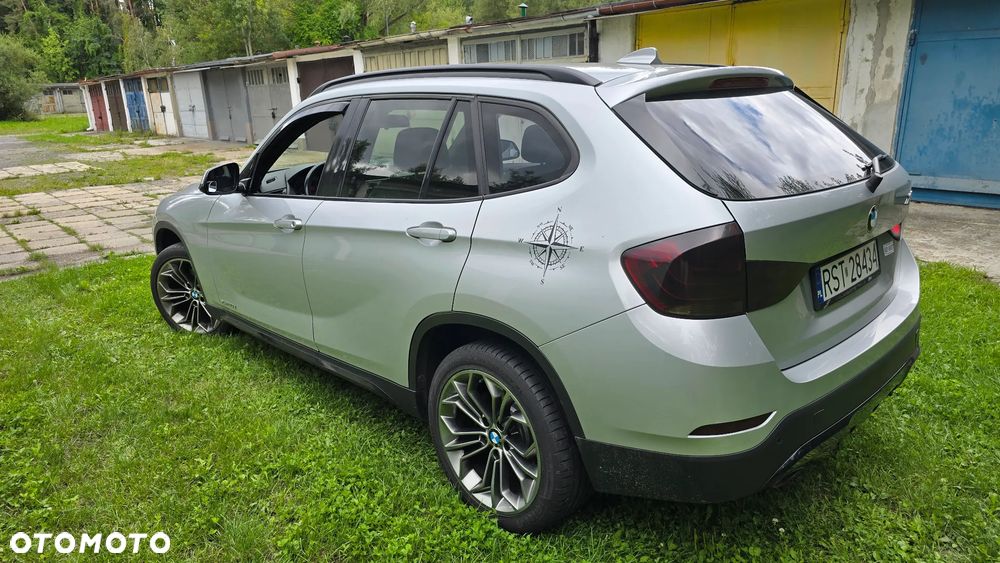 BMW X1 xDrive20d Sport Line - 9