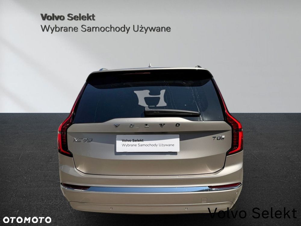 Volvo XC 90 - 9