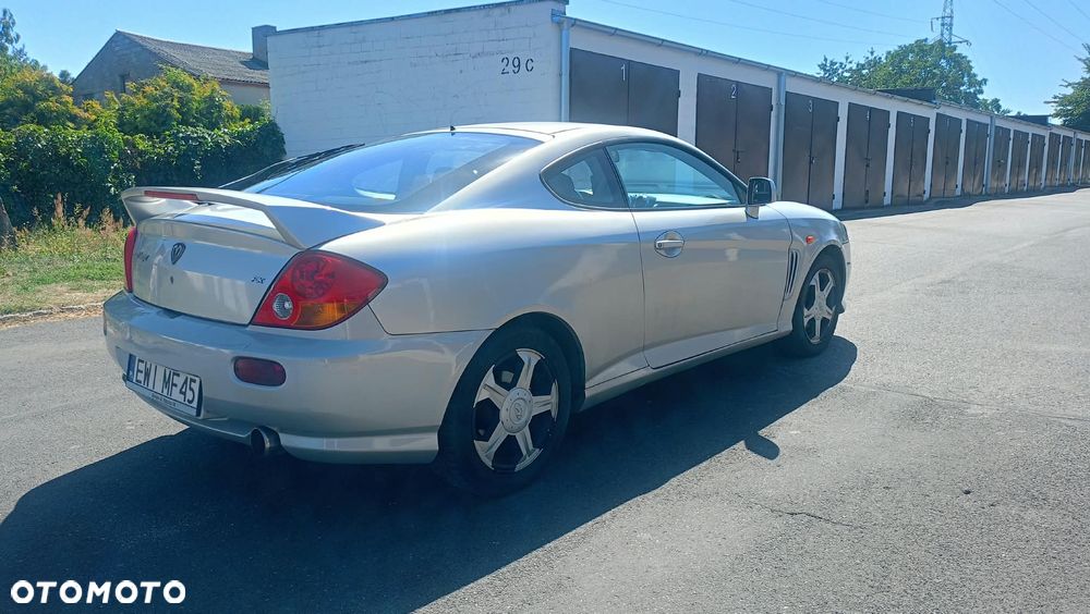 Hyundai Coupe 1.6 16V - 10