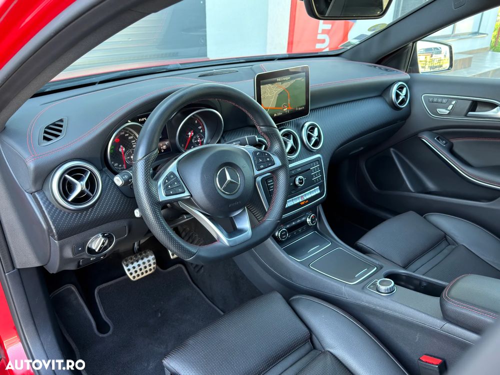 Mercedes-Benz A 220 d 7G-DCT AMG Line - 6