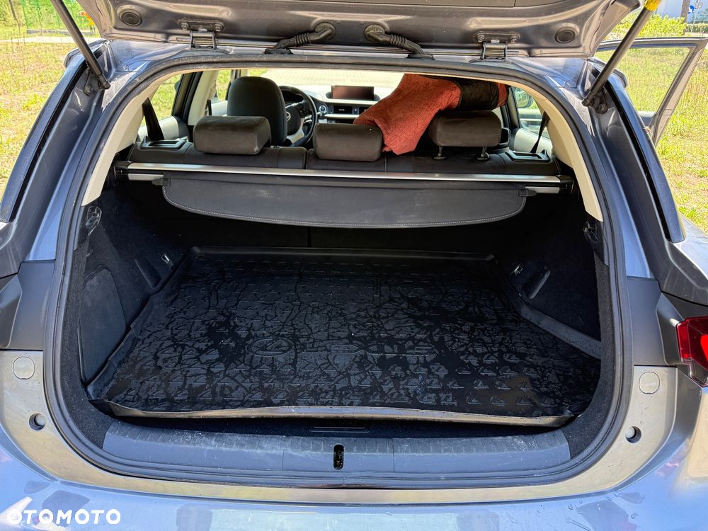Lexus CT 200h Prestige - 19