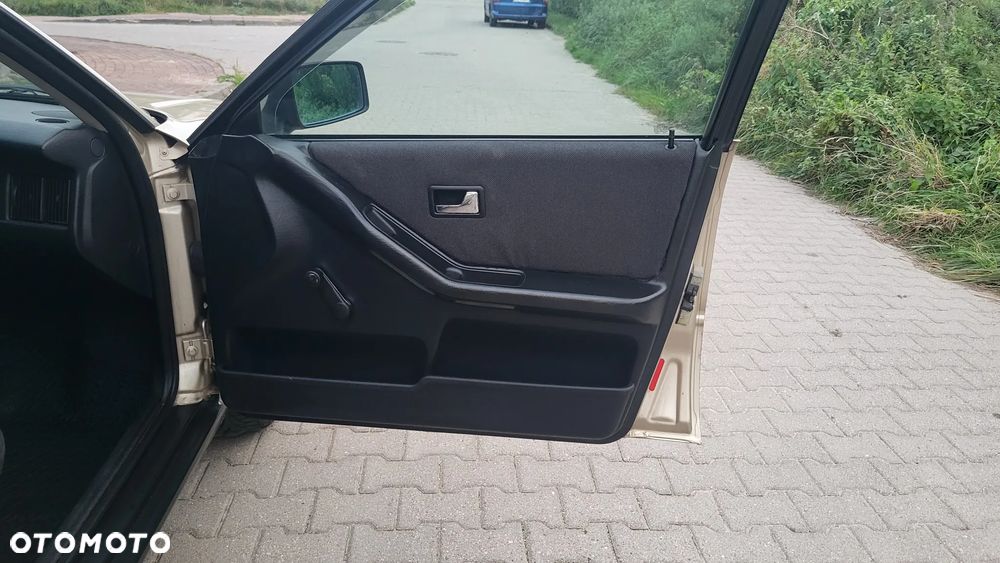 Audi 80 - 24
